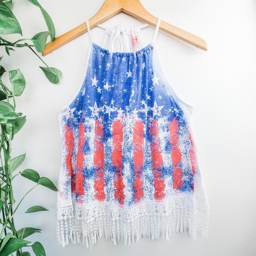 Made in the U.S.A shirt fits M, L